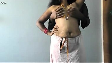 Andhra Pradesh mallu mature aunty with her hubby’s friend