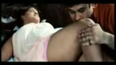 HOT DESI MILF BURNING IN HEAT IN SHOWER -JP SPL