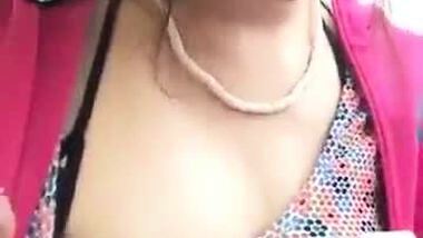 Sexy desi girl showing her breasts secretly