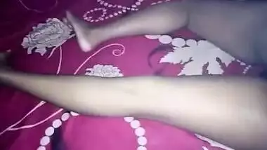 Desi bhabhi sleeping in nude after hard fucking and husband recording