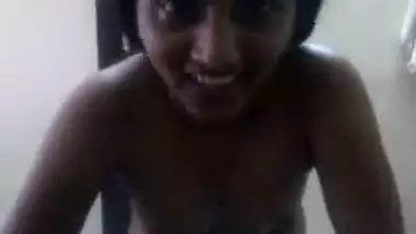 Sexy Telugu Bhabhi Stripping And Seducing Delivery Guy