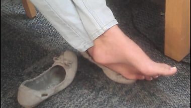 Candid Indian College Teen Feet at Library