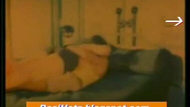 Desi hot girl big boob ragee inviting road side beggar for sex