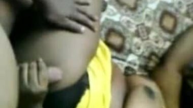 cumming on tamil aunty's thunder thigh