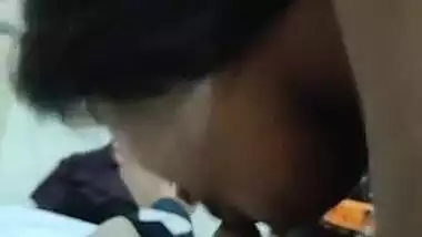 Srilankan girl eating cum of her boyfriend MMS