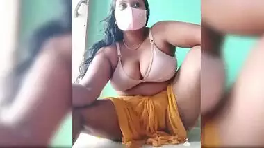 Big boobs bhabi hot live