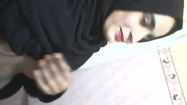 Bangladeshi burkha girl boobs show and pussy