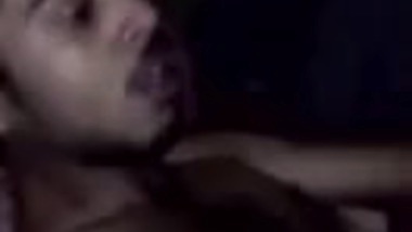 Sri Lankan Horny Couple Fucking On Bed