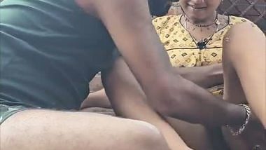 Lucknow couple couple sex MMS from an open terrace