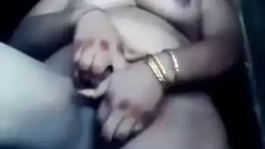 Exclusive-cute Indian Girl Fingering Selfie