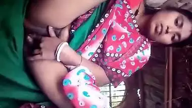 Bengali Village Housewife Pussy Show On Selfie Cam