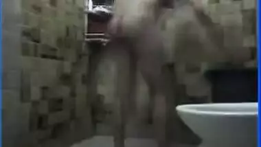 India GF In Shower - Movies.