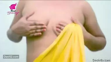 Saree Lover – Sweety (Topless)