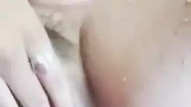 Cute Dehati village girl solo sex masturbation