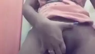 Siddamsetty Bhargavi Fingering Pussy