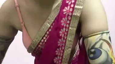 Nude Desi pimple MILF with nice milky white big tits - XXX video