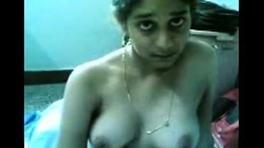 Teen Babe Strips Down