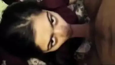 Indian beautiful girl suck cock