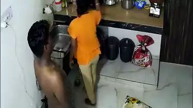 Indian aunty in yellow saree fuck! Horny lovers hidden sex in kitchen