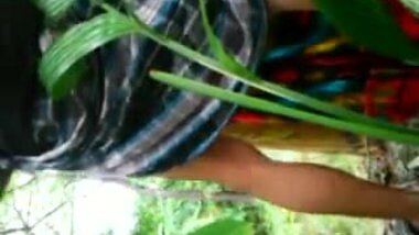 Bangladeshi Bowdi loge sudasudi korri