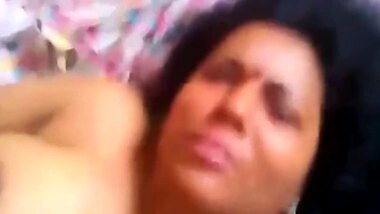 Indian Aunty, Desi Bhabhi And Desi Aunty In Sucking Cock And Getting Facial