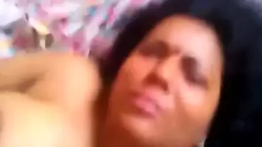 Indian Aunty, Desi Bhabhi And Desi Aunty In Sucking Cock And Getting Facial