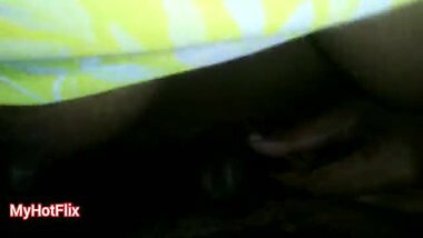 Indian Hot Bengali Bhabhi Showing her Beautiful Ass & Hot Pussy