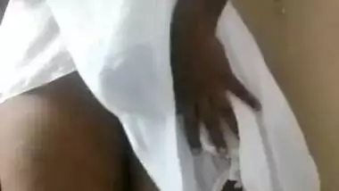 Tamil Bhabi Sexy clip