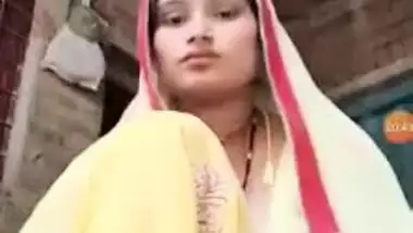 Beautiful desi village wife live app video