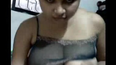 young indian shows her huge tits in webcam