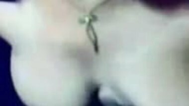 Northindian girl playing with bf dick