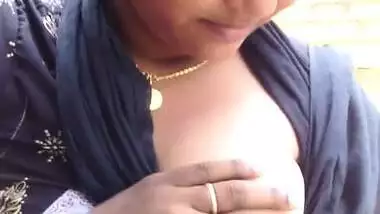 Malayali college girl big boobs exposed