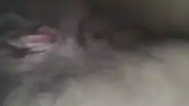 Indian nude girl shows her hairy wet pussy