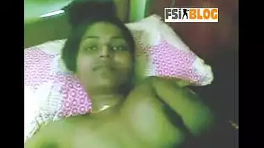 Tamil Sexy Bhabi with Her Hubby’s Friend in Hotel Room