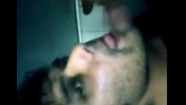 Cock starving gay Indian Gay giving a nice blowjob