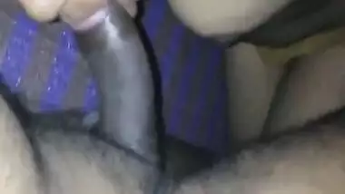 Sexy Tamil blowjob MMS sex video