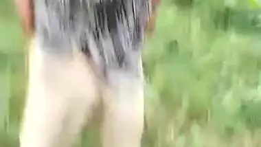 Desi Randi Outdoor Fucked Caught By Village Guy