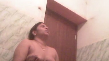 Mature bhabhi pussy licking viral new mms video