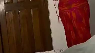 Huge tits MILF pics and nude videos before viral sex