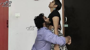 Vaishnavi – Ass Grab Romance With Feet