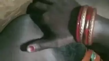 Dehati Bhabhi fingering pussy and asshole