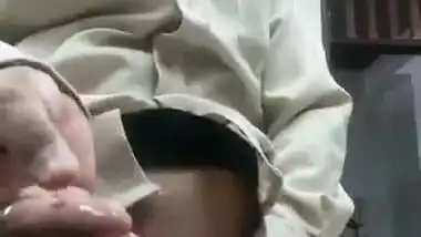 Corona prevention squad lady fingering pussy