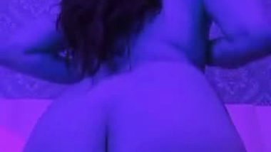 Sexy Indian girl Fingering And Fucking