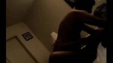 Sexy Pune Office Girlfriend Gives Blowjob To Colleague Before Sex
