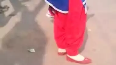 indian aunty in salwar sexy