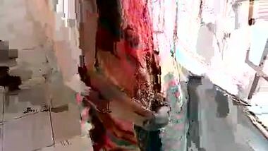 Horny Girl nude bathing on cam