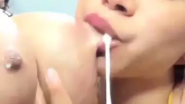 Slut drinks her lactating GF’s milk in the lesbian sex video