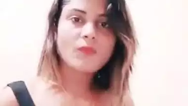 Indian sexy dance