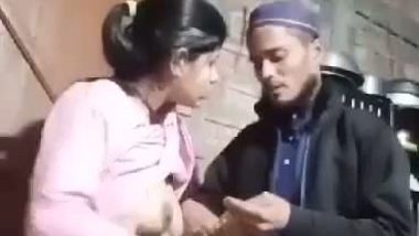 Indian Muslim cousins foreplay sex at home MMS