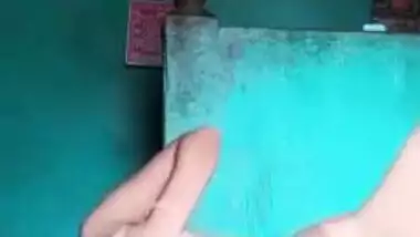 Dehati Gaon Ki Randi Stripping Video